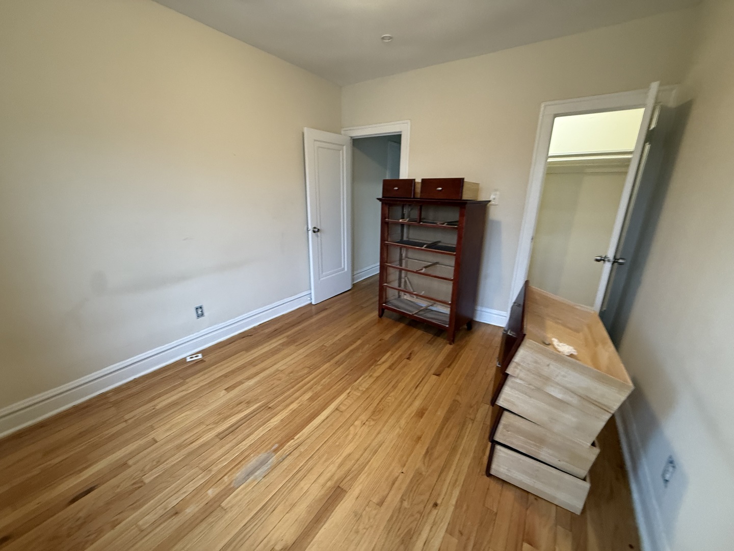 6839 21st Street, Unit 2N Berwyn, IL 60402 - Photo 7 of 12 a view of room with wooden floor