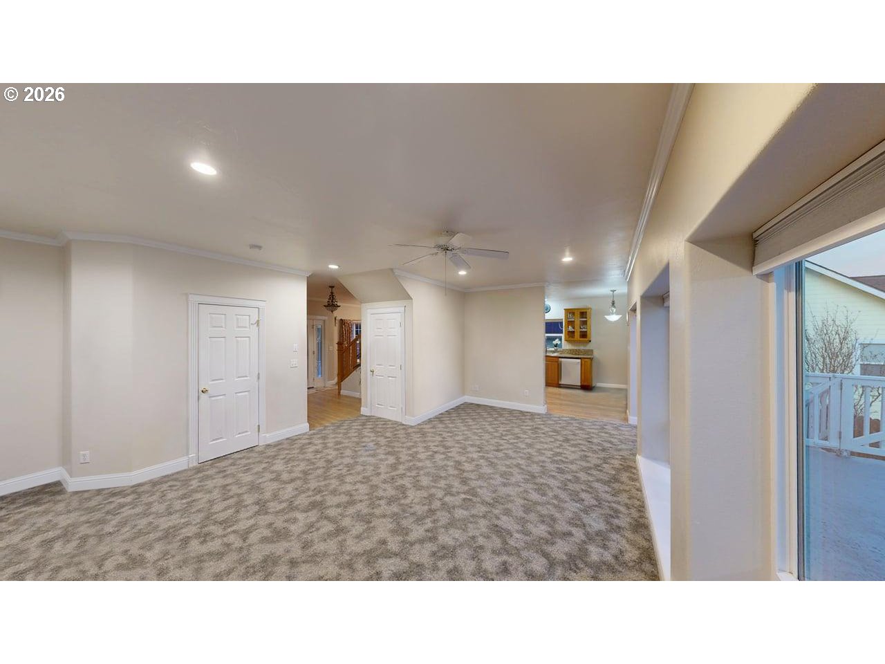865 Jodee Lane Brookings, OR 97415 - Photo 14 of 41 Living Room