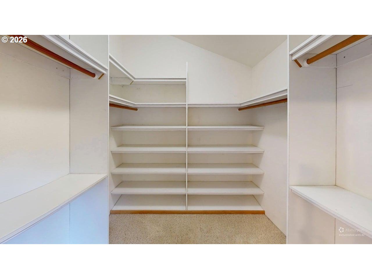 865 Jodee Lane Brookings, OR 97415 - Photo 17 of 41 Primary Bedroom