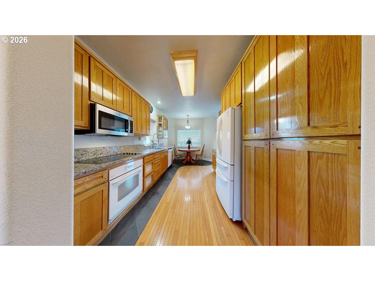 865 Jodee Lane Brookings, OR 97415 - Photo 6 of 41 Kitchen