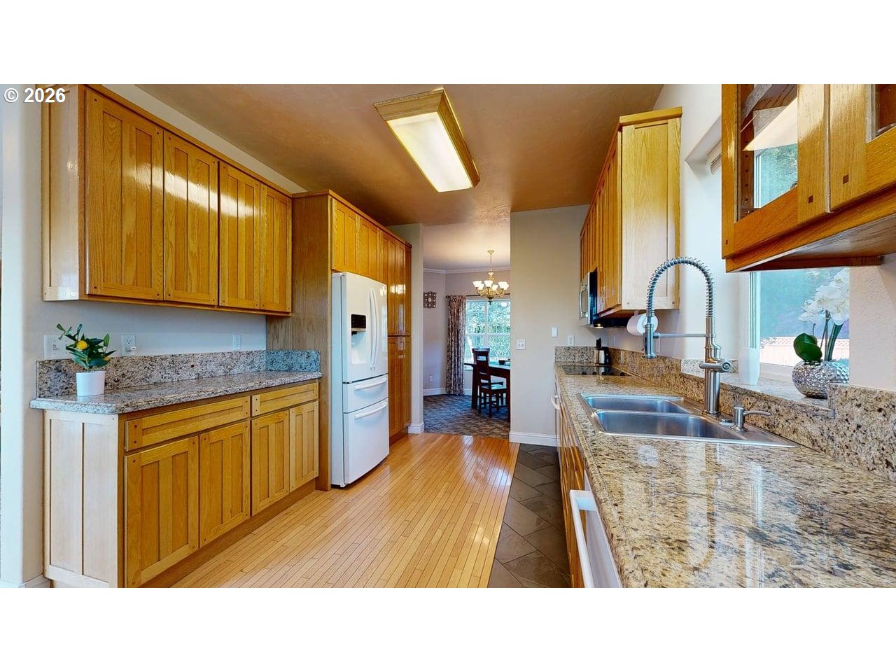 865 Jodee Lane Brookings, OR 97415 - Photo 8 of 41 Kitchen