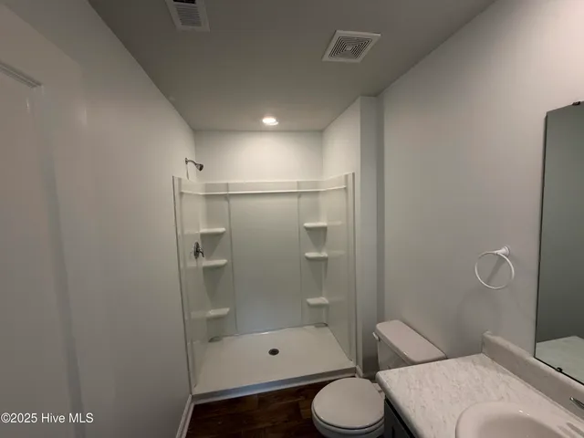 $325,000 | 1538 King Lucius Way Southeast, Bolivia, NC 28422