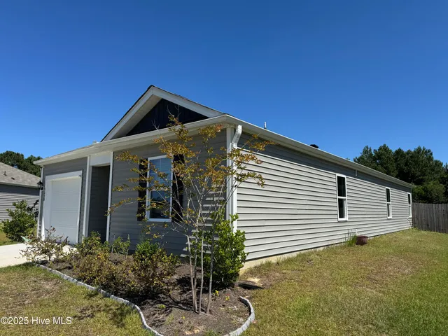 $325,000 | 1538 King Lucius Way Southeast, Bolivia, NC 28422