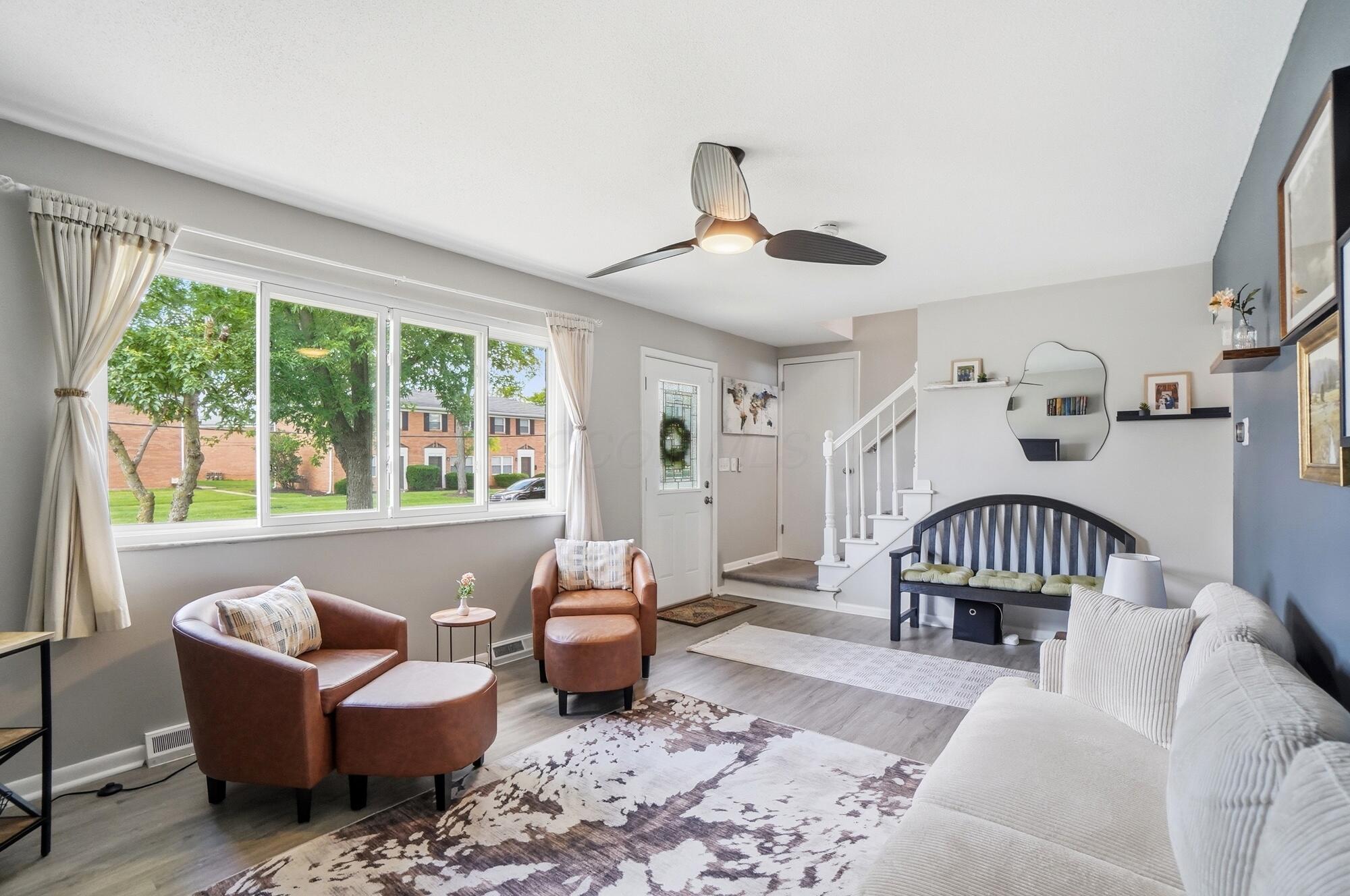 1041 Loring Road Columbus, OH 43224 - Photo 5 of 36