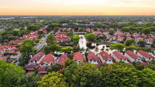 $11,500 | 21944 Town Pl Drive, Boca Raton, FL 33433