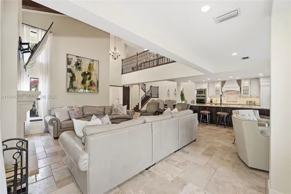 $11,500 | 21944 Town Pl Drive, Boca Raton, FL 33433