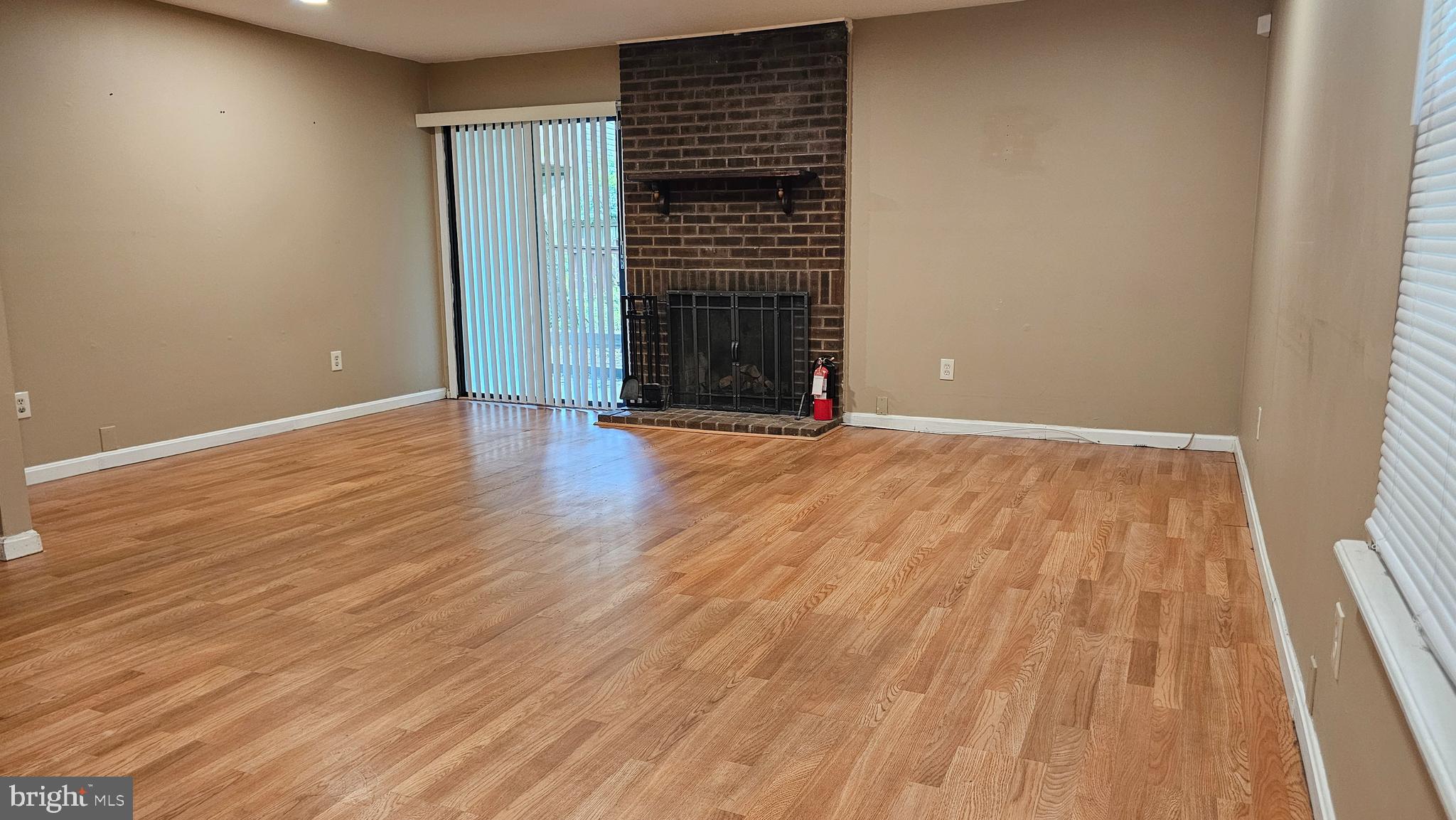 1009 Bromley Estate Pine Hill, NJ 08021 - Photo 7 of 30