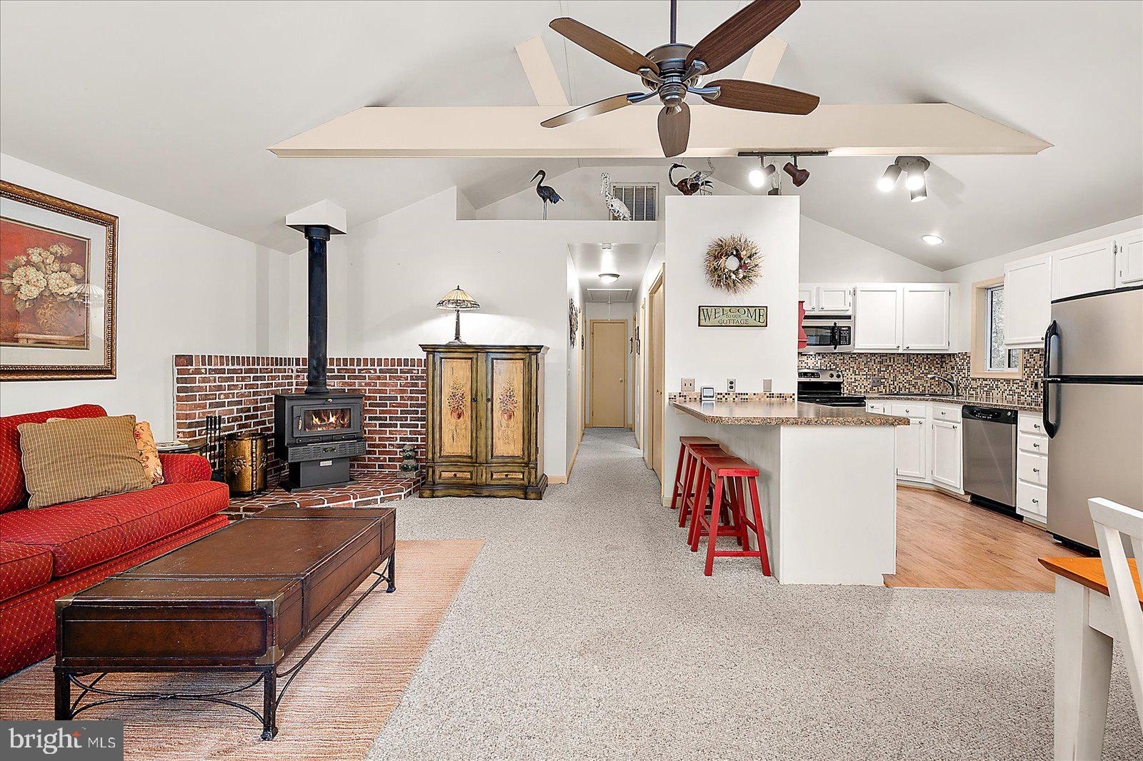 10 Harpoon Road Ocean Pines, MD 21811 - Photo 11 of 44 a living room with furniture and kitchen view