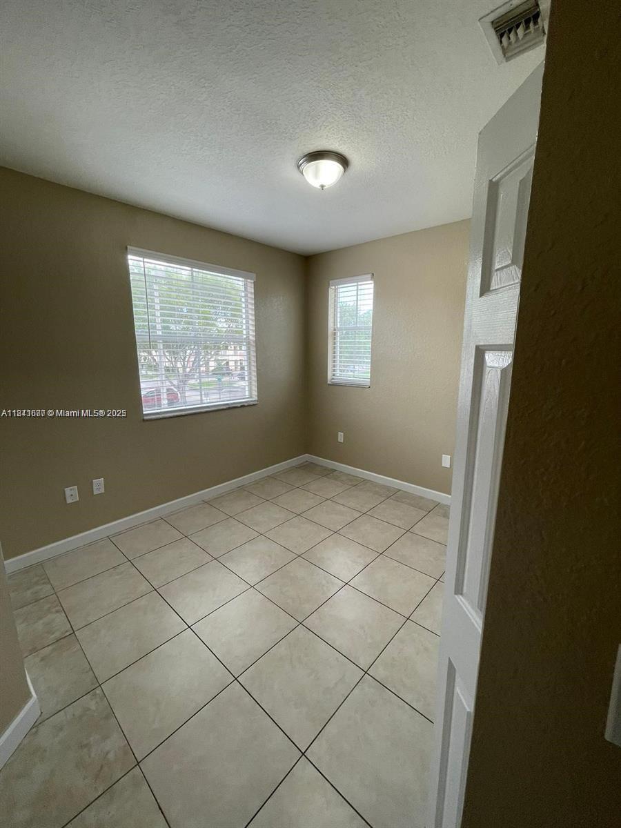 1666 Southeast 27th Court, Unit 208 Homestead, FL 33035 - Photo 8 of 26