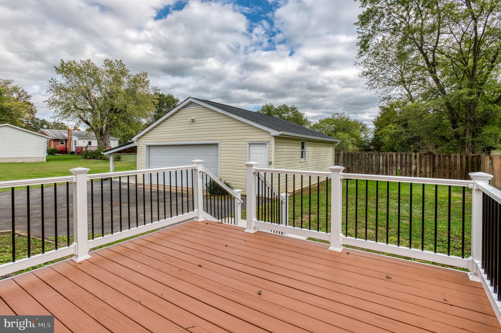 405 North Duey Road Remington, VA 22734 - Photo 4 of 34 Gallery Image 4