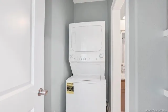 $295,000 | 164 Prioux Lane, Cameron, LA 70631