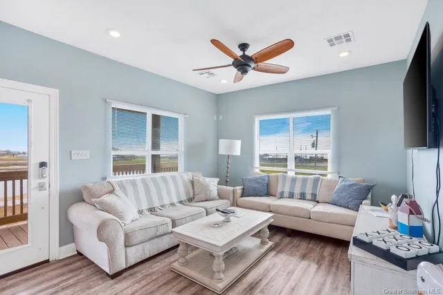 $295,000 | 164 Prioux Lane, Cameron, LA 70631