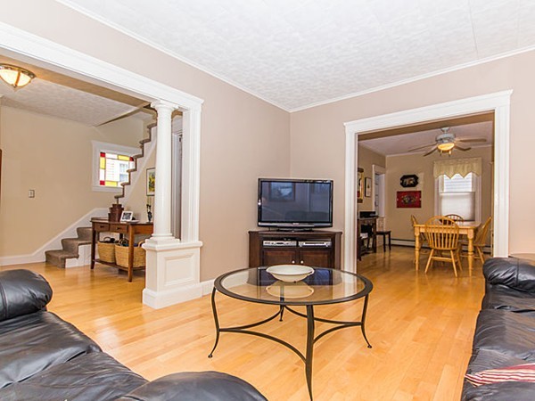 17 Albemarle Road Waltham, MA 02452 - Photo 6 of 29 Gallery Image 6