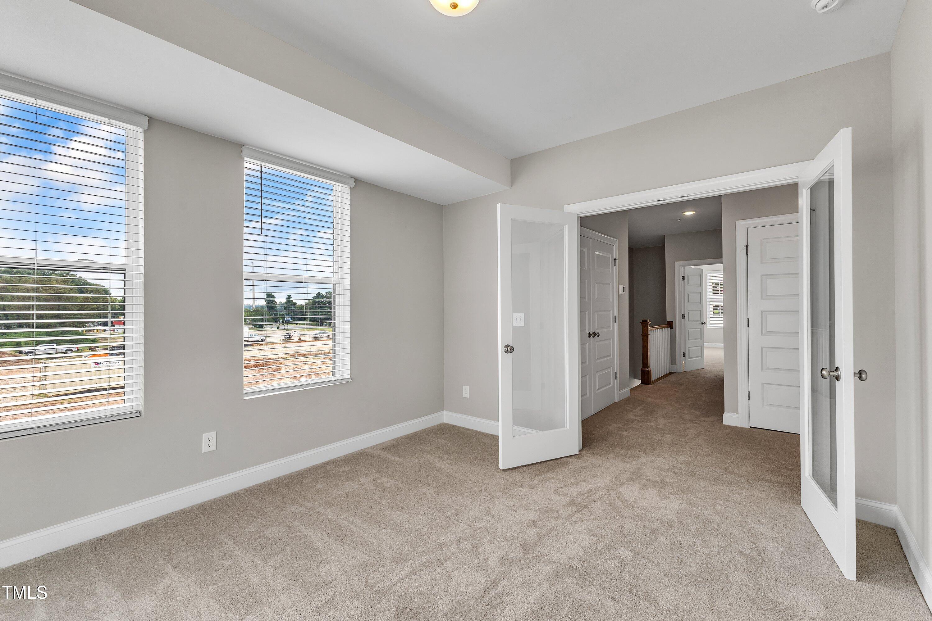 1226 Coach Sta Alley, Unit 101 Raleigh, NC 27601 - Photo 27 of 32 31