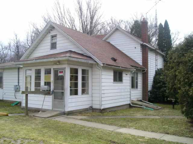 3997 Blackman Road Jackson, MI 49201 - Photo 1 of 8 Photo 1