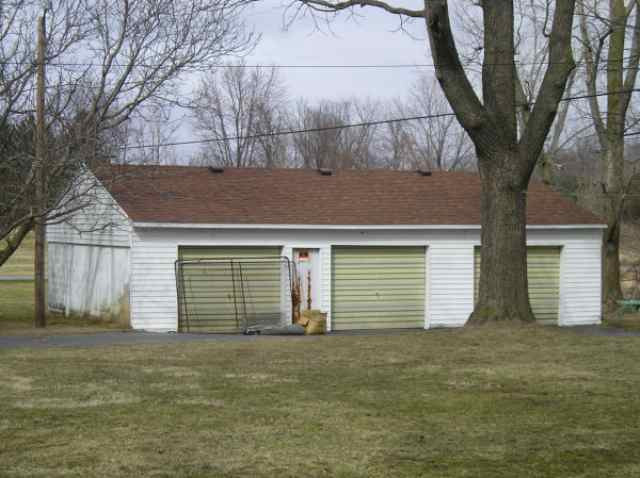3997 Blackman Road Jackson, MI 49201 - Photo 5 of 8 Photo 5