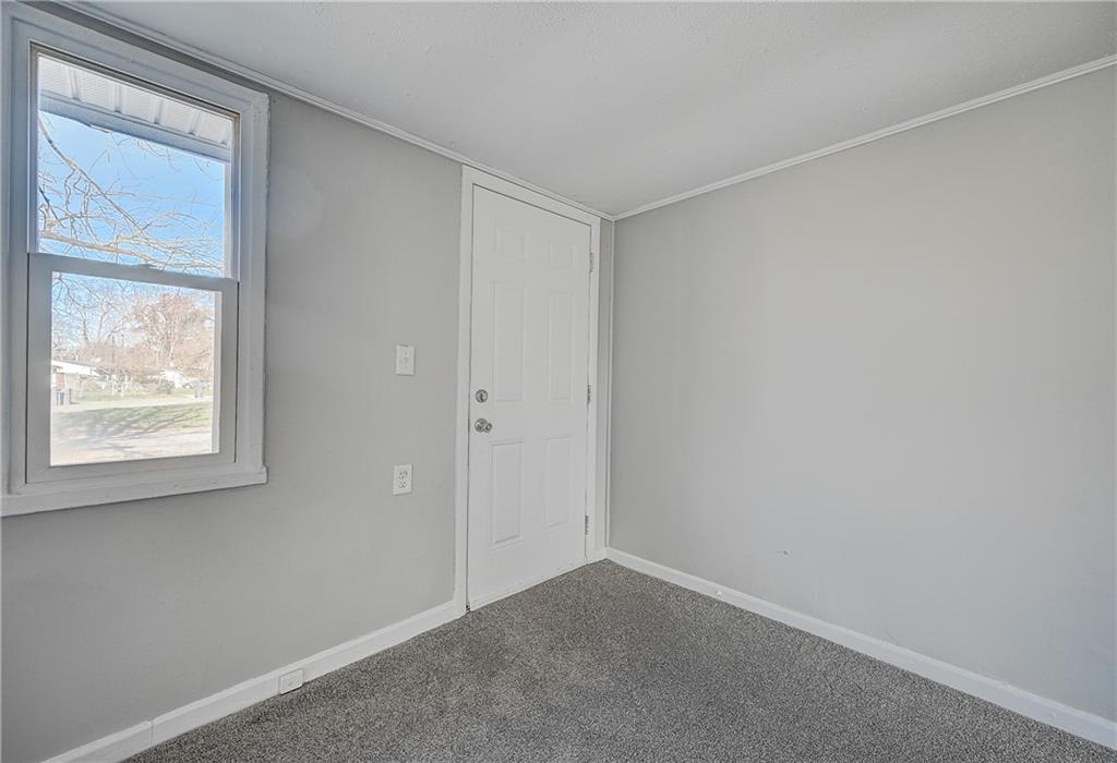 4901 Ribble Road Indianapolis, IN 46218 - Photo 2 of 24 Gallery Image 2