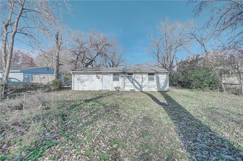 4901 Ribble Road Indianapolis, IN 46218 - Photo 16 of 24 Gallery Image 16