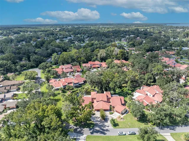 $325,000 | 603 Waterwood Drive, Yalaha, FL 34797