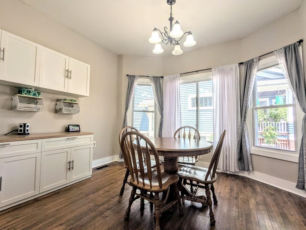 232 4th Street Neenah, WI 54956 - Photo 11 of 35