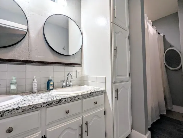 $280,000 | 232 4th Street, Neenah, WI 54956