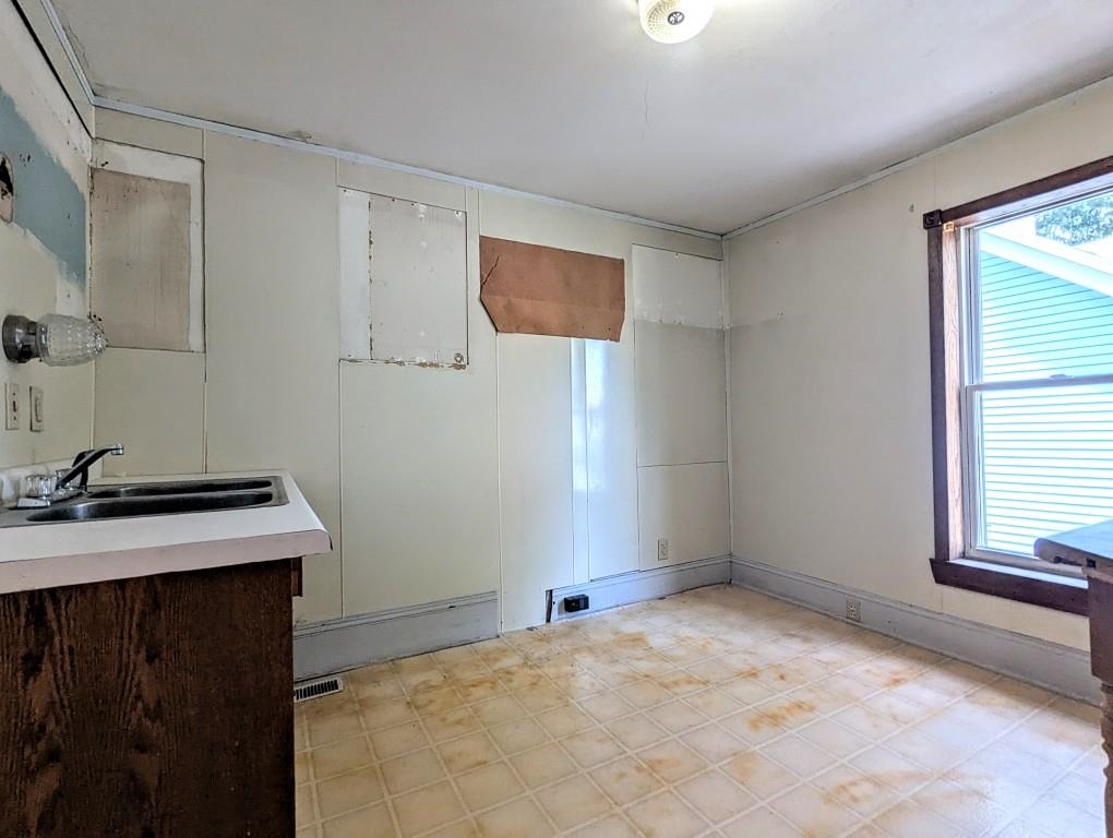 232 4th Street Neenah, WI 54956 - Photo 28 of 35