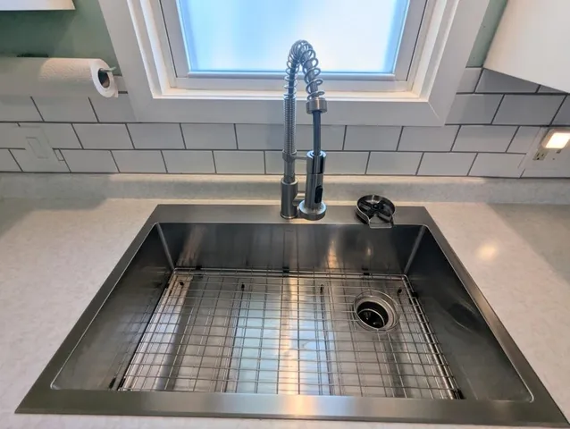 $280,000 | 232 4th Street, Neenah, WI 54956