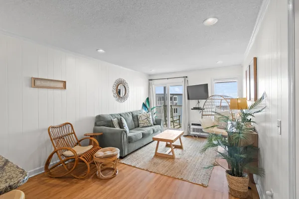 $299,900 | 9520 Shore Drive, Unit 3F, Myrtle Beach, SC 29572