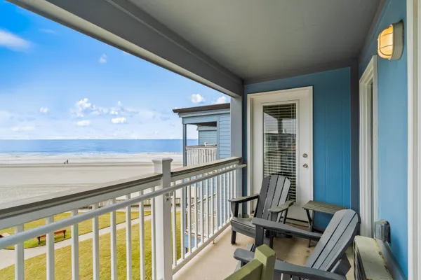 $299,900 | 9520 Shore Drive, Unit 3F, Myrtle Beach, SC 29572