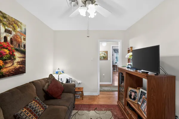 $499,218 | 8 Lukens Street, Feasterville-Trevose, PA 19053