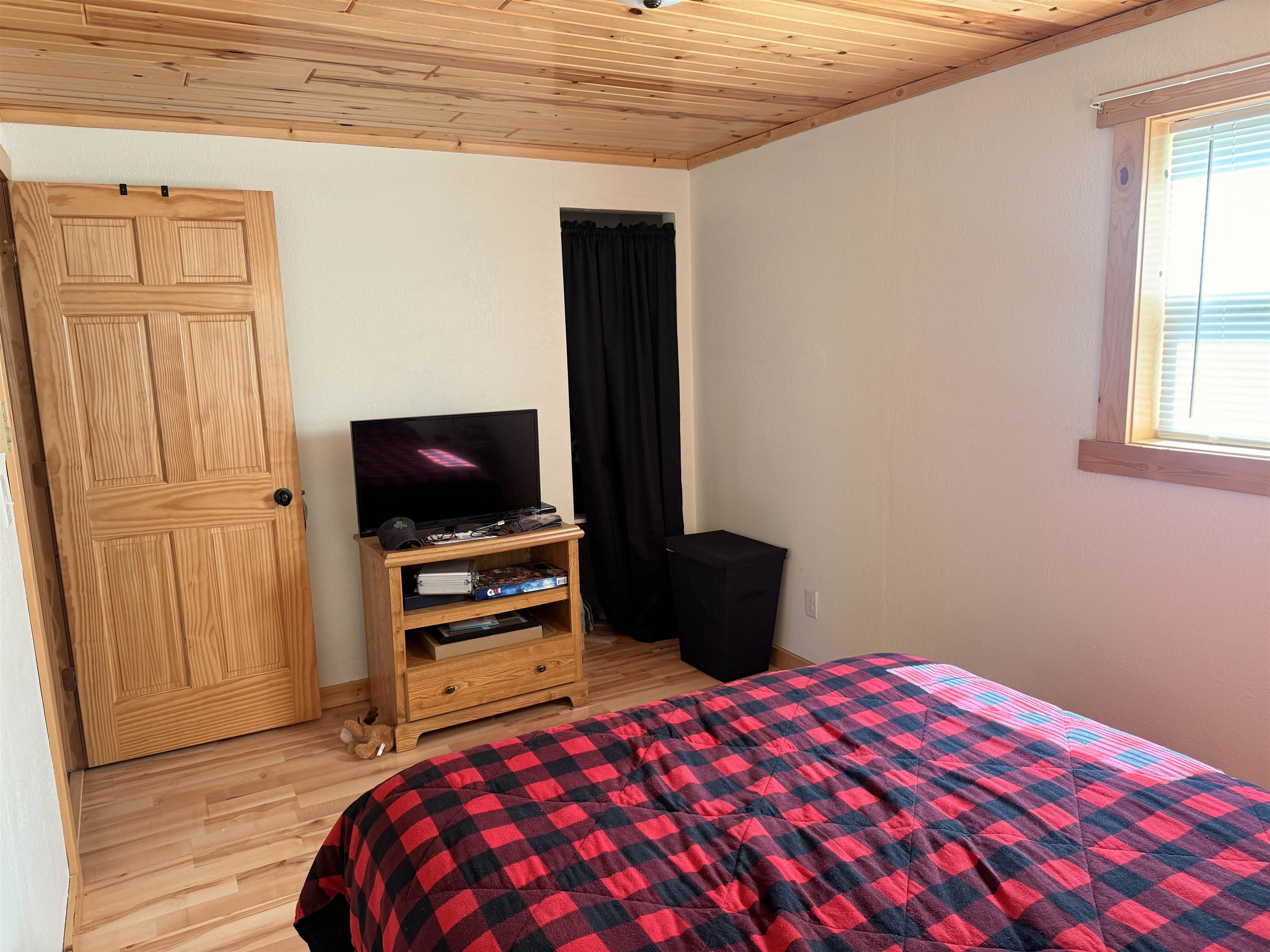 N9527 Boat Launch Road Wausaukee, WI 54177 - Photo 17 of 33 Gallery Image 17