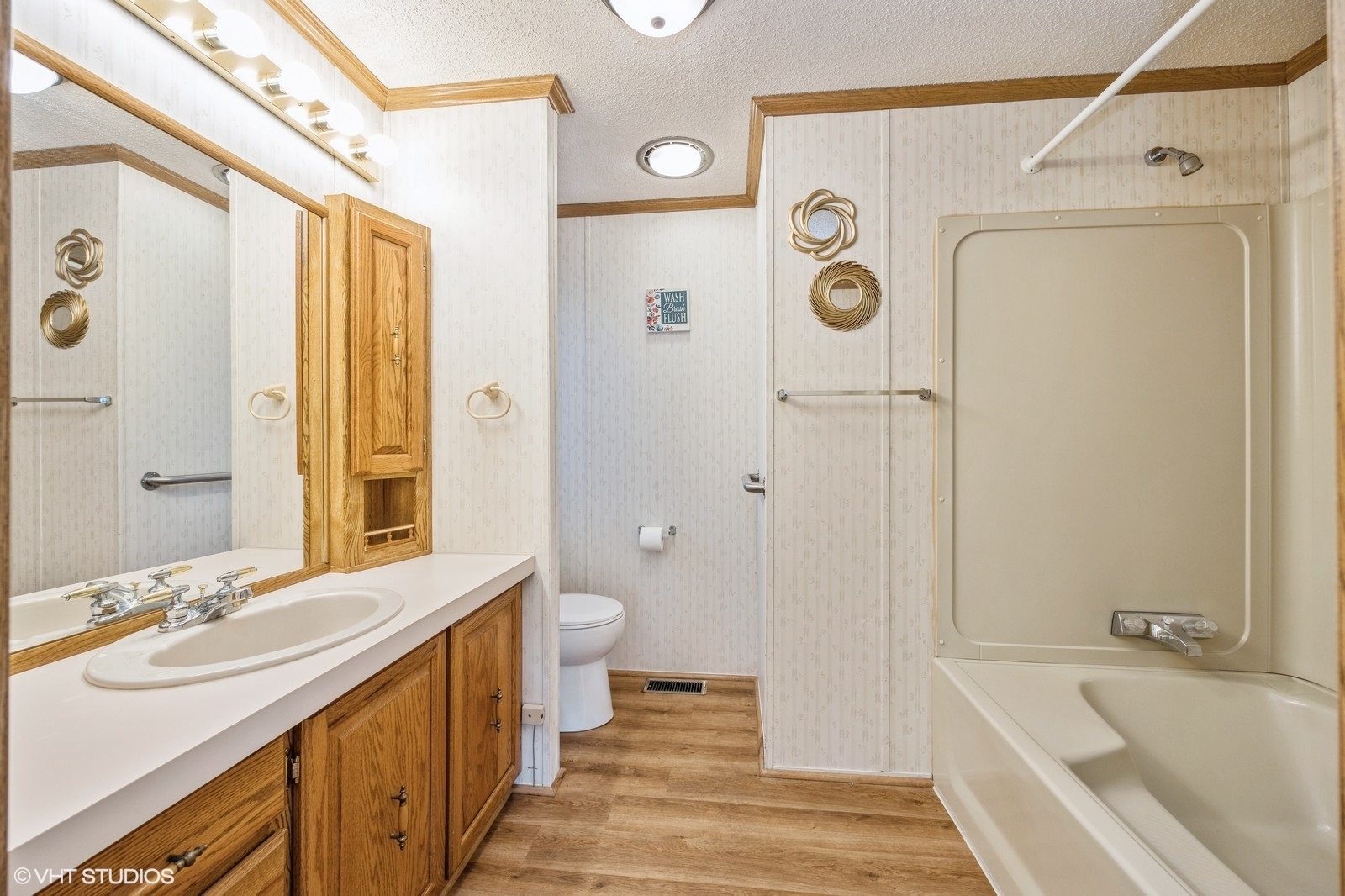 6801 South La Grange Road, Unit E10 Hodgkins, IL 60525 - Photo 7 of 14