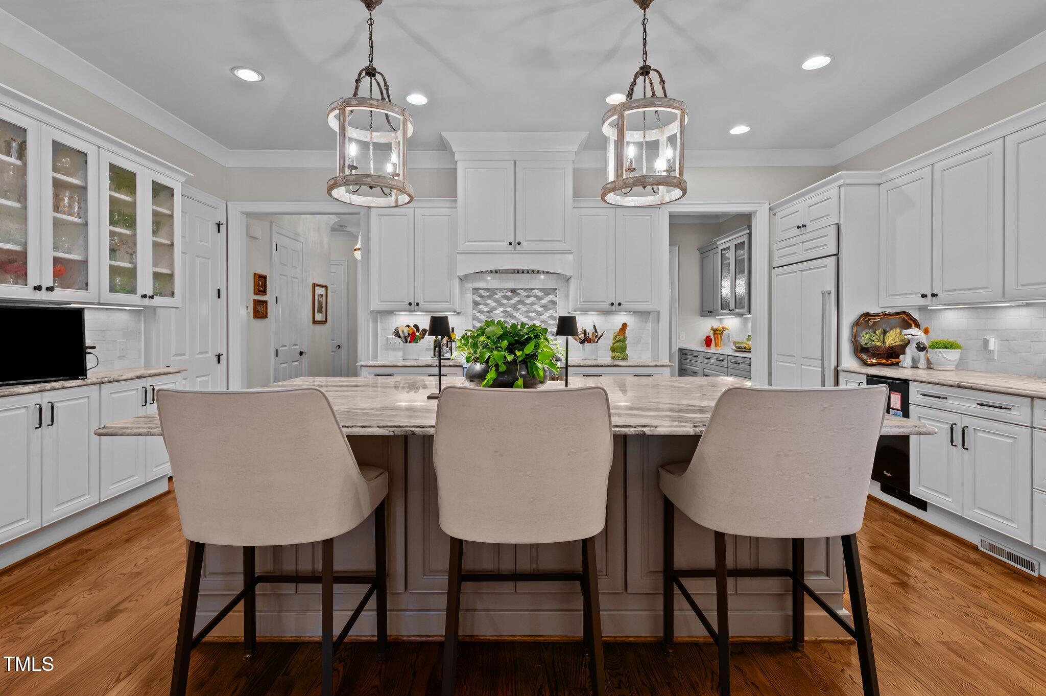 809 Wayne Drive Raleigh, NC 27608 - Photo 18 of 52 49-web-or-mls-DSC_5857