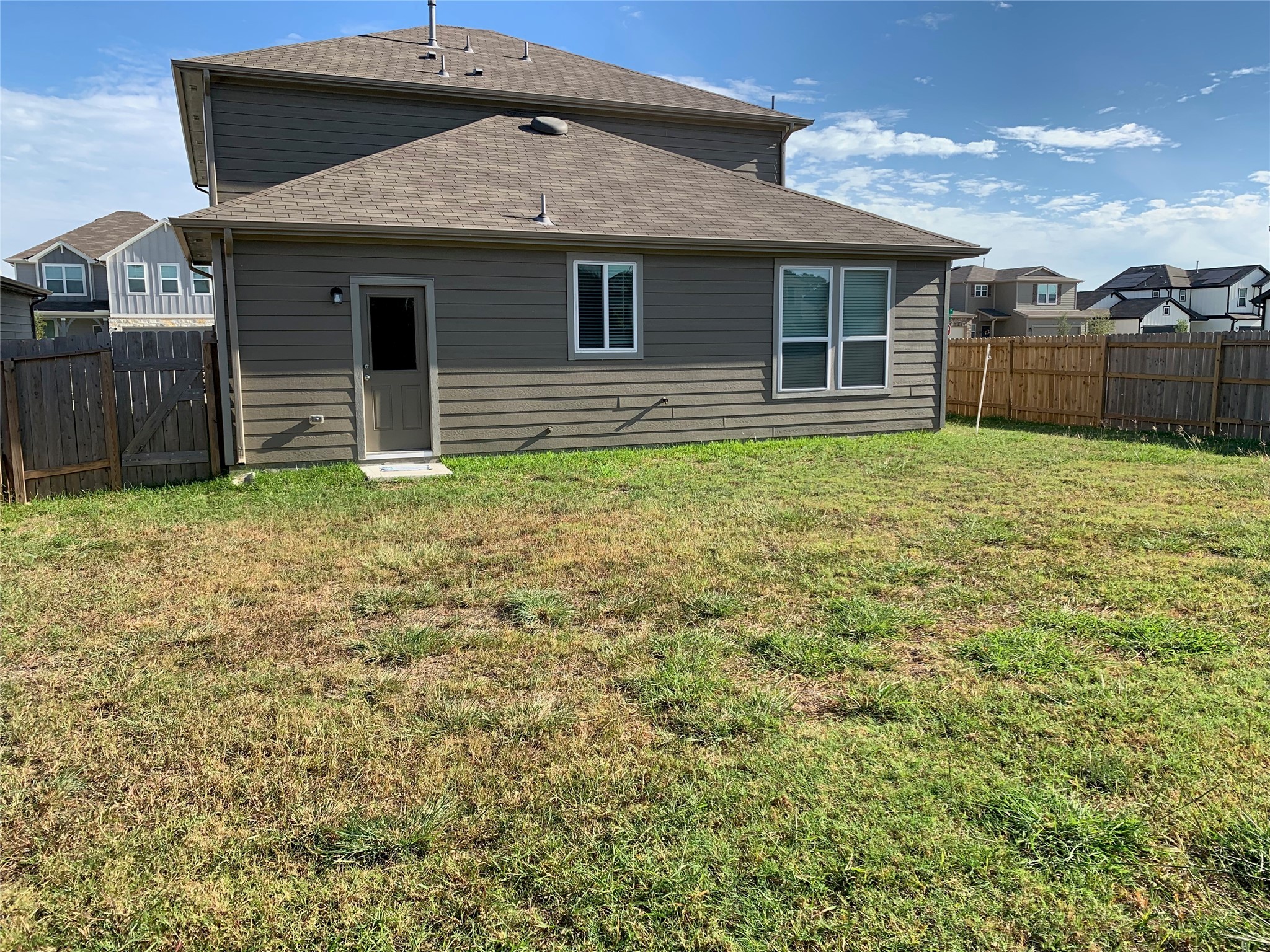 4622 Falling Sun Drive Houston, TX 77069 - Photo 28 of 28 a front view of a house with garden