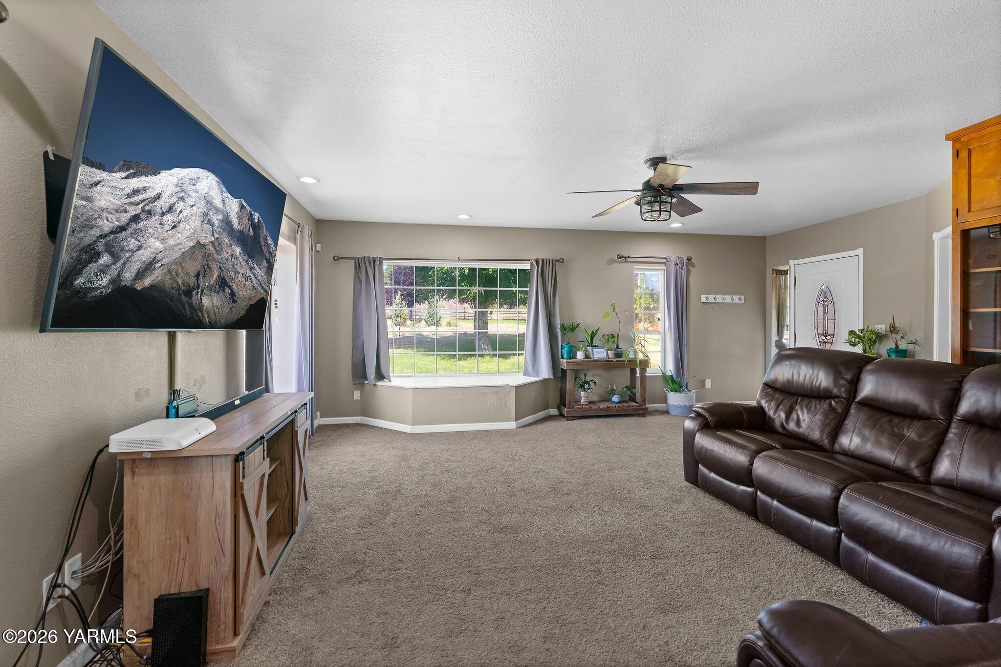 1761 Selah Loop Road Selah, WA 98942 - Photo 7 of 37 1761 Selah Loop Rd-4 copy