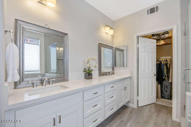 11111 Terraceridge Road Moorpark, CA 93021 - Photo 26 of 44 11111 Terraceridge Rd Moorpark-small-033
