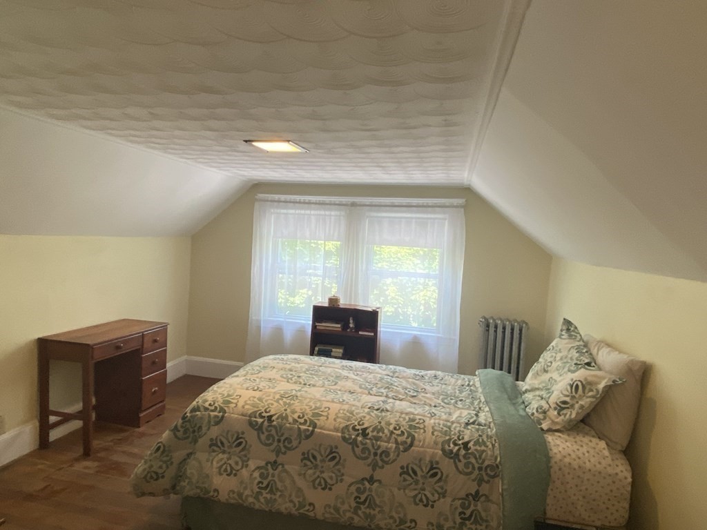 17 Lillian Road Quincy, MA 02170 - Photo 8 of 25 Gallery Image 8