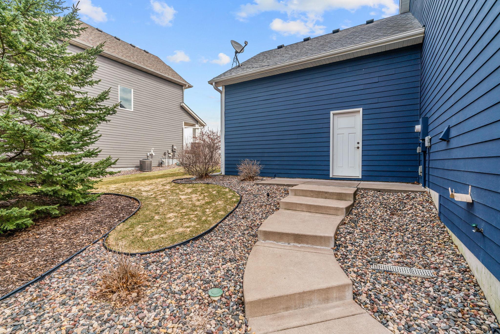 6364 Red Fox Road Lino Lakes, MN 55014 - Photo 70 of 92