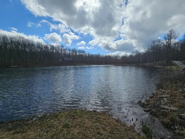 $129,000 | 24 Blumont Drive, Altamont, TN 37301