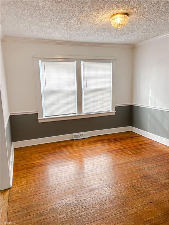 309 Holly Springs Road Mount Airy, NC 27030 - Photo 6 of 36 Gallery Image 6