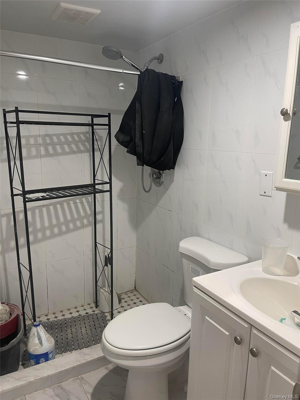 126-07 25th Road Queens, NY 11354 - Photo 9 of 11