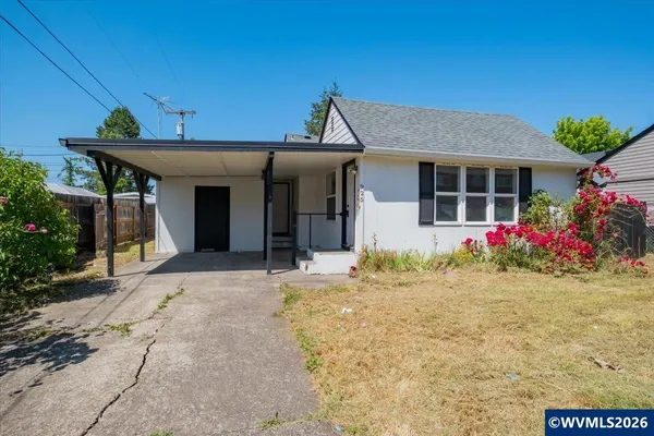 $314,900 | 925 21st Avenue Southwest, Albany, OR 97321