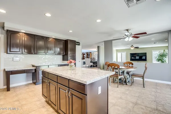 $4,895 | 7543 East Kael Circle, Mesa, AZ 85207