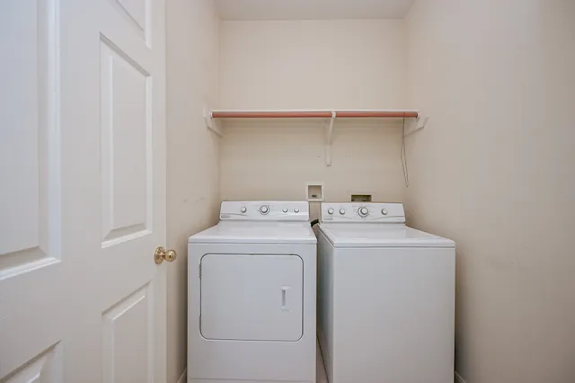 $2,200 | 4606 Topaz Trail Drive, Sugar Land, TX 77479