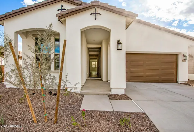 $2,495 | 21301 West Roanoke Avenue, Buckeye, AZ 85396