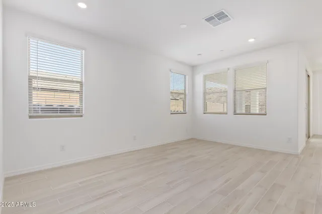 $2,495 | 21301 West Roanoke Avenue, Buckeye, AZ 85396