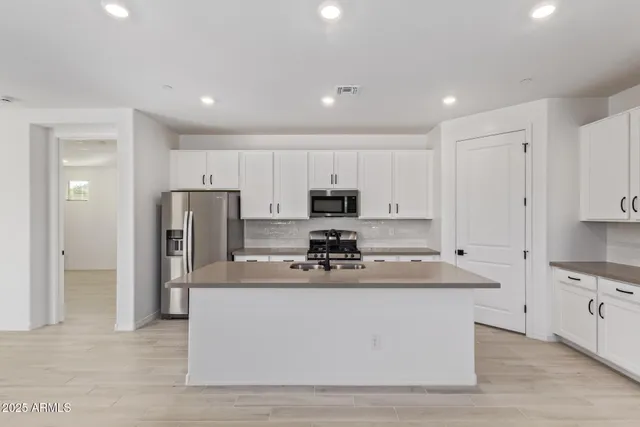 $2,495 | 21301 West Roanoke Avenue, Buckeye, AZ 85396