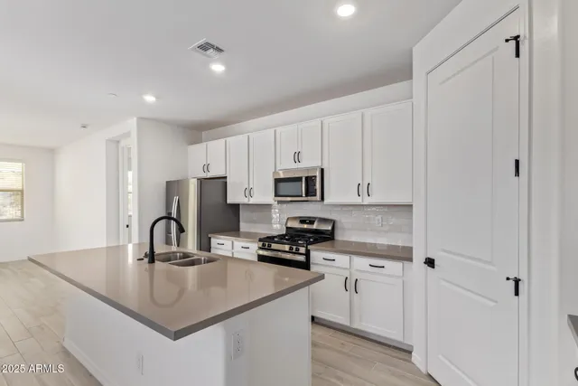 $2,495 | 21301 West Roanoke Avenue, Buckeye, AZ 85396