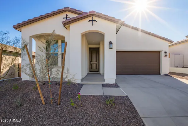 $2,495 | 21301 West Roanoke Avenue, Buckeye, AZ 85396