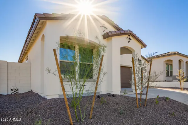 $2,495 | 21301 West Roanoke Avenue, Buckeye, AZ 85396